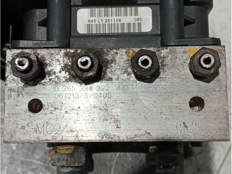 Recambio de abs para toyota corolla verso (r1) referencia OEM IAM 0265950412 0265234222 445400F020