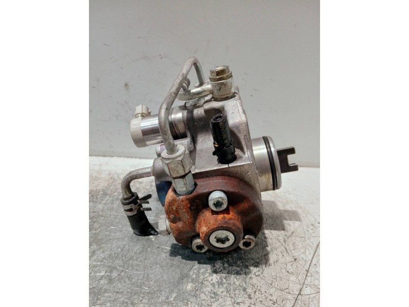 Recambio de bomba inyeccion para toyota corolla verso (r1) referencia OEM IAM HU2940000305 221000R020 