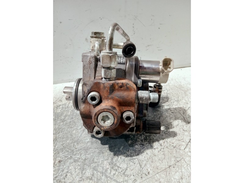 Recambio de bomba inyeccion para toyota corolla verso (r1) referencia OEM IAM HU2940000305 221000R020 