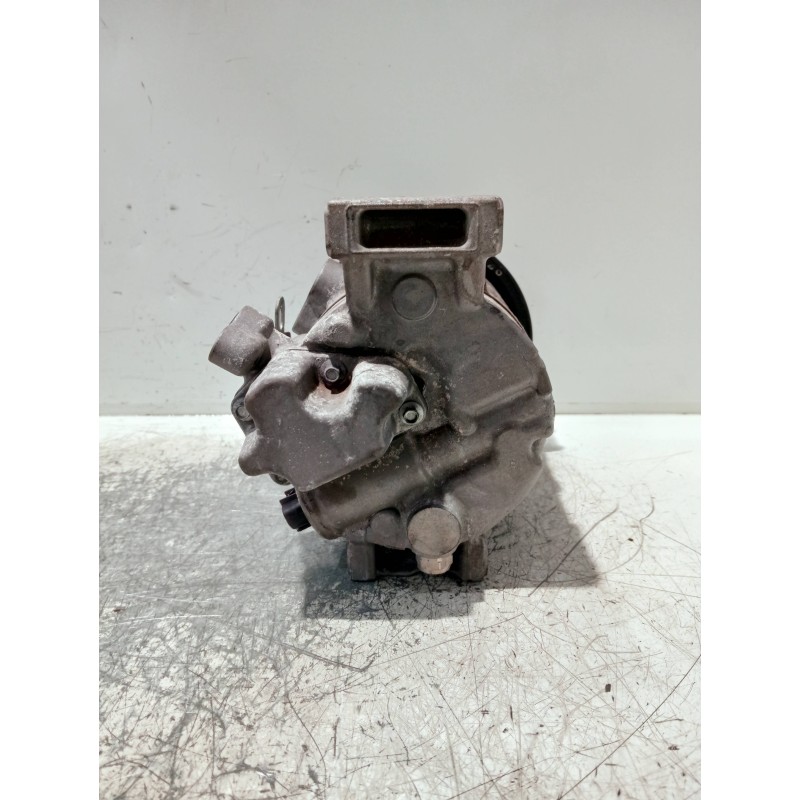 Recambio de compresor aire acondicionado para toyota corolla verso (r1) referencia OEM IAM GE4472601742 5SE12C 