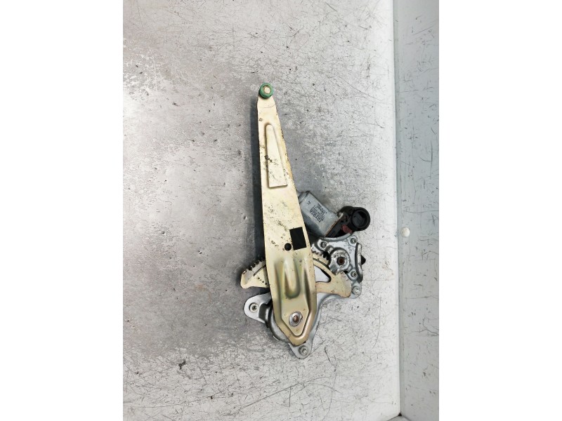 Recambio de elevalunas trasero izquierdo para toyota rav 4 (a2) 2.0 16v cat referencia OEM IAM 8571042070 2621000940 5P