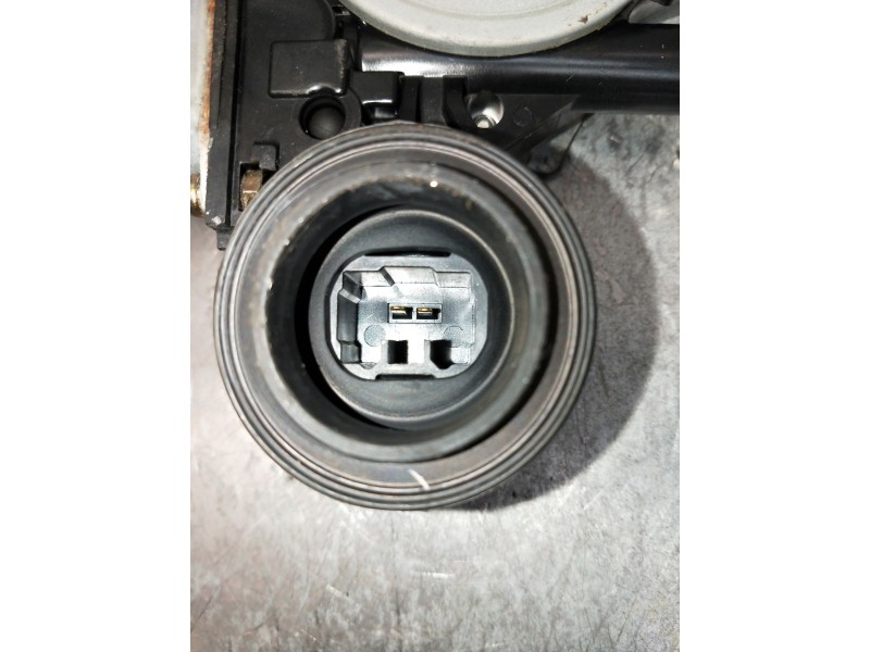 Recambio de elevalunas trasero izquierdo para toyota rav 4 (a2) 2.0 16v cat referencia OEM IAM 8571042070 2621000940 5P