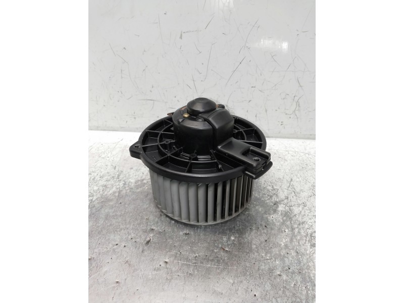 Recambio de motor calefaccion para toyota rav 4 (a2) 2.0 16v cat referencia OEM IAM 1940001450  