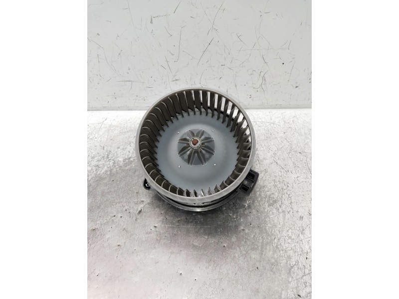 Recambio de motor calefaccion para toyota rav 4 (a2) 2.0 16v cat referencia OEM IAM 1940001450  