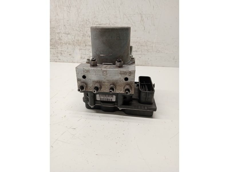 Recambio de abs para peugeot expert kasten 1.6 16v hdi referencia OEM IAM 0265251177 9661887180 0265951434