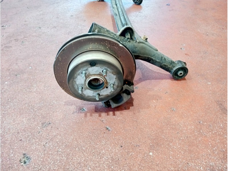 Recambio de puente trasero para toyota corolla verso (r1) referencia OEM IAM   DISCO / ABS