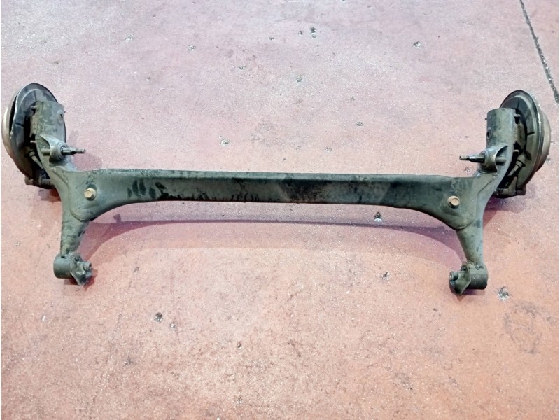 Recambio de puente trasero para toyota corolla verso (r1) referencia OEM IAM   DISCO / ABS