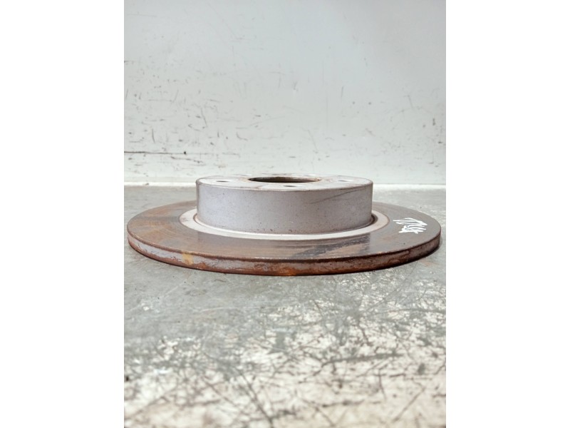 Recambio de disco freno trasero para opel astra gtc referencia OEM IAM    Recambio de disco freno trasero para opel astra gtc referencia OEM IAM