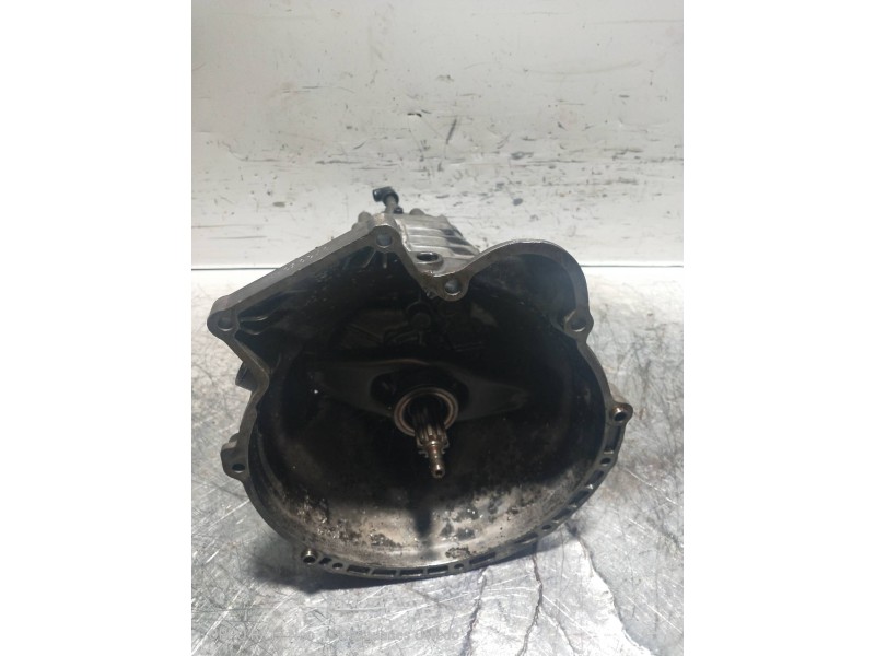 Recambio de caja cambios para bmw serie 3 berlina (e30) referencia OEM IAM 076030LF  