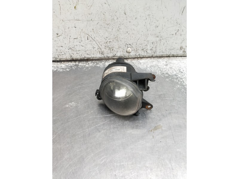 Recambio de faro antiniebla izquierdo para audi a4 avant (b5) 1.9 tdi referencia OEM IAM 8D0941699B 89300971 