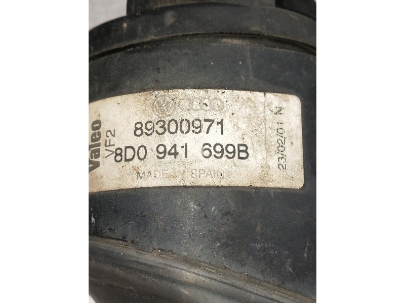 Recambio de faro antiniebla izquierdo para audi a4 avant (b5) 1.9 tdi referencia OEM IAM 8D0941699B 89300971 