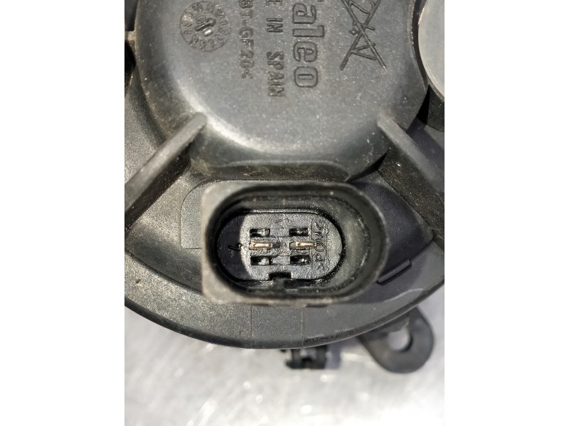 Recambio de faro antiniebla derecho para audi a4 avant (b5) 1.9 tdi referencia OEM IAM 8D0941700B 89300981 