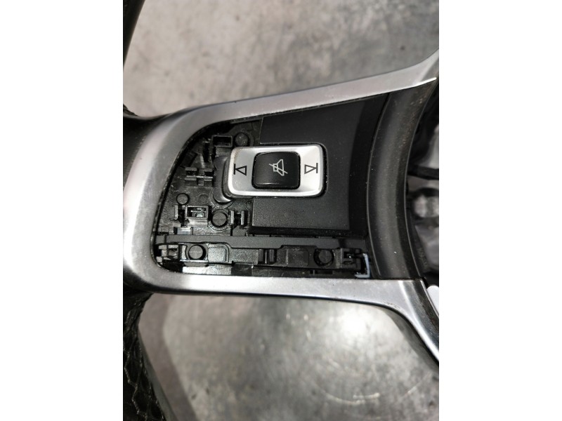 Recambio de volante para volkswagen scirocco (138) referencia OEM IAM   