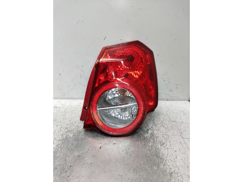 Recambio de piloto trasero derecho para chevrolet aveo referencia OEM IAM   