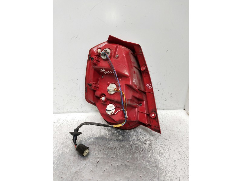 Recambio de piloto trasero derecho para chevrolet aveo referencia OEM IAM   