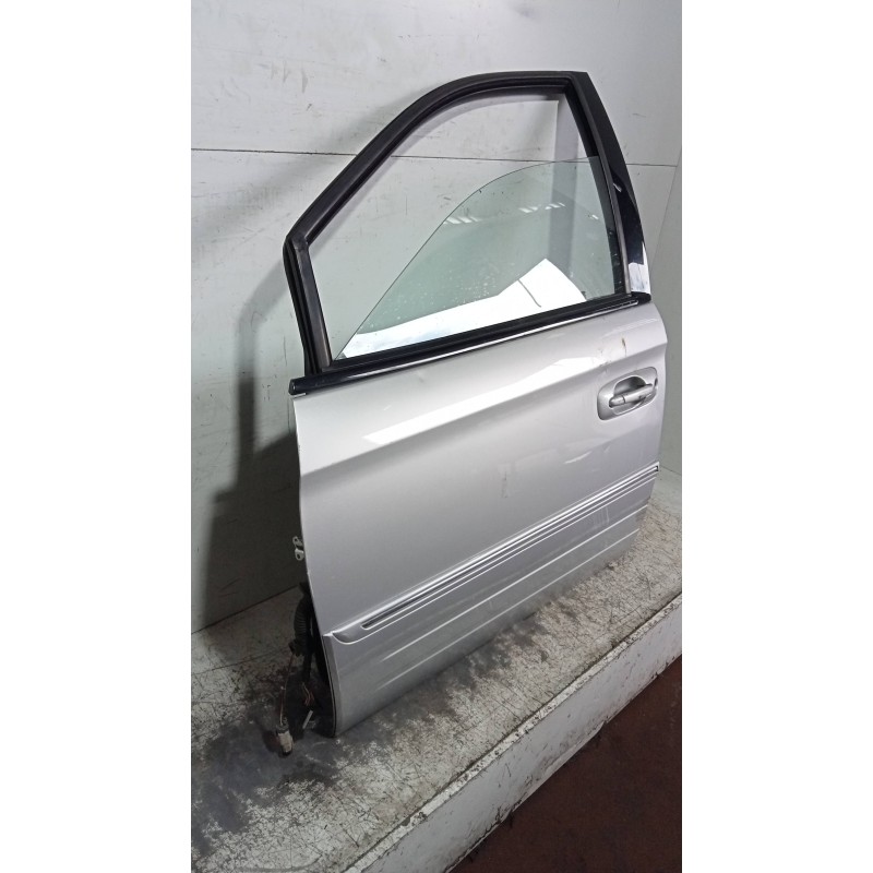 Recambio de puerta delantera izquierda para chrysler voyager (rg) 2.8 crd grand voyager limited referencia OEM IAM   5P