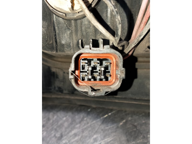 Recambio de piloto trasero izquierdo para ssangyong actyon 2.0 td cat referencia OEM IAM   