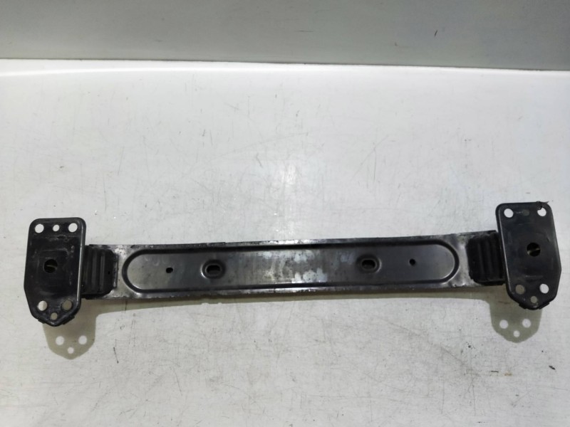 Recambio de refuerzo paragolpes delantero para lancia delta (181) argento referencia OEM IAM   