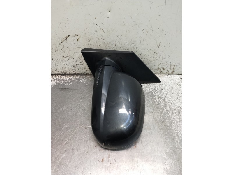 Recambio de retrovisor izquierdo para ssangyong actyon 2.0 td cat referencia OEM IAM   