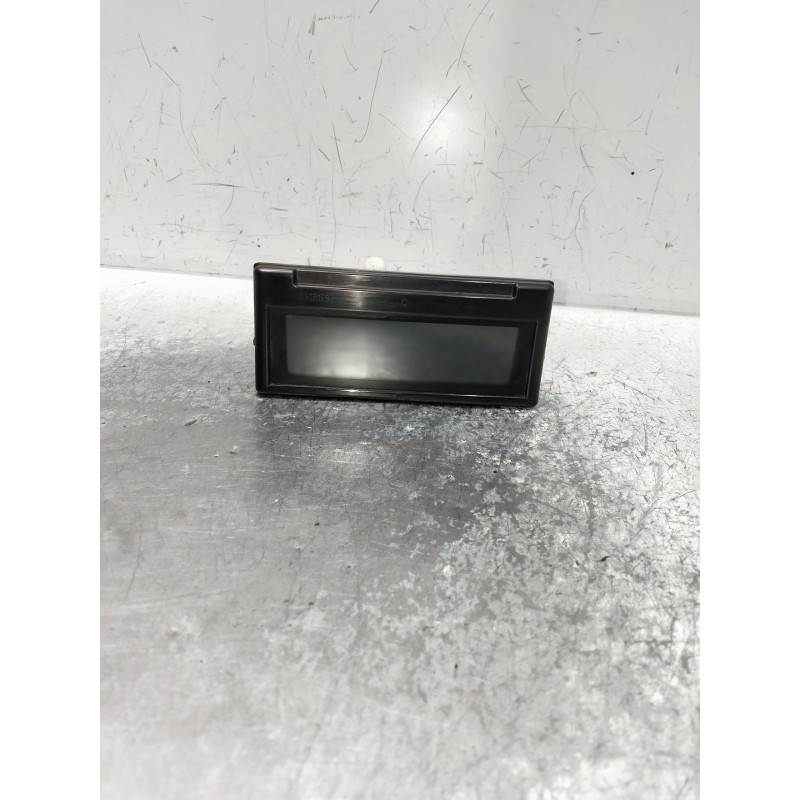 Recambio de pantalla multifuncion para volvo s40 berlina 2.0 d kinetic referencia OEM IAM 30775261  