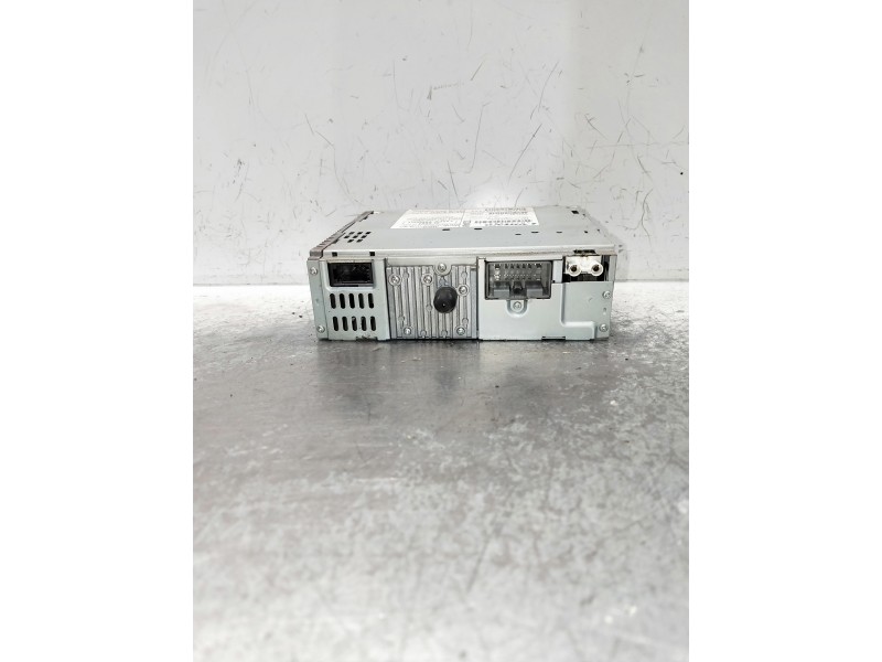 Recambio de sistema audio / radio cd para volvo s40 berlina 2.0 d kinetic referencia OEM IAM 307752841  