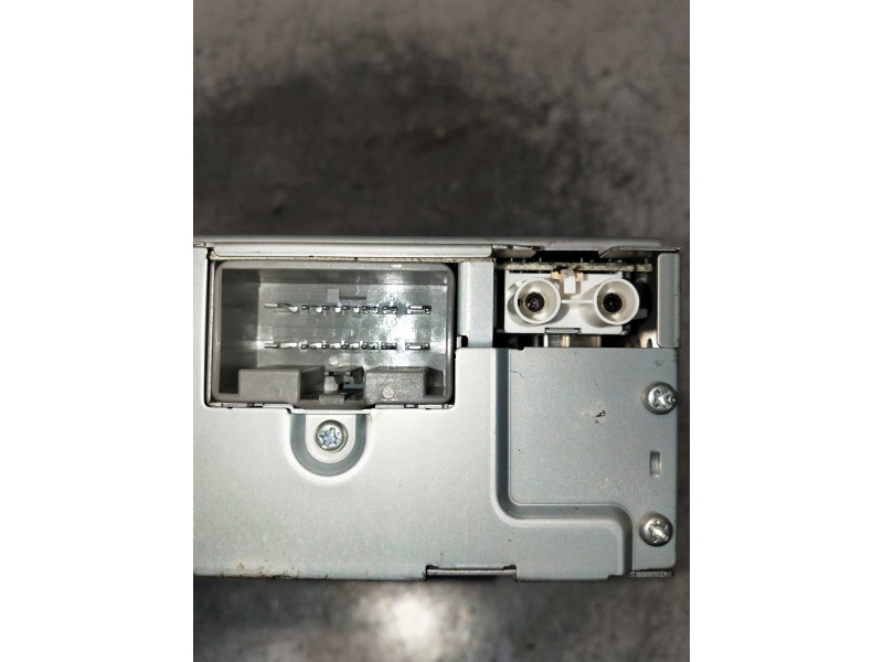 Recambio de sistema audio / radio cd para volvo s40 berlina 2.0 d kinetic referencia OEM IAM 307752841  
