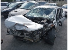 toyota avensis (t27) del año 2013