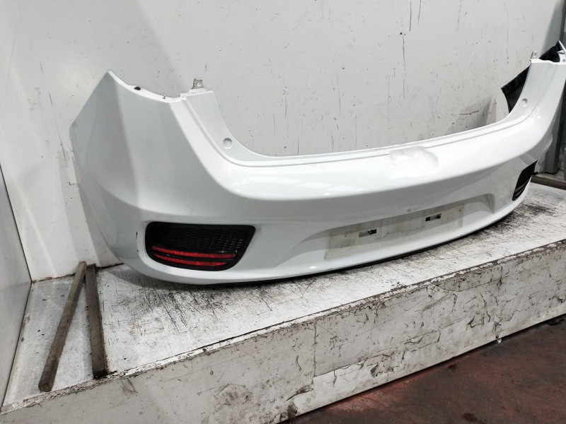 Recambio de paragolpes trasero para kia ceed referencia OEM IAM   