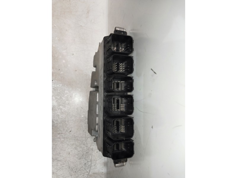 Recambio de centralita motor uce para mercedes clase b (w247) b 200 d referencia OEM IAM A6549004300 A6549012600 0281034752