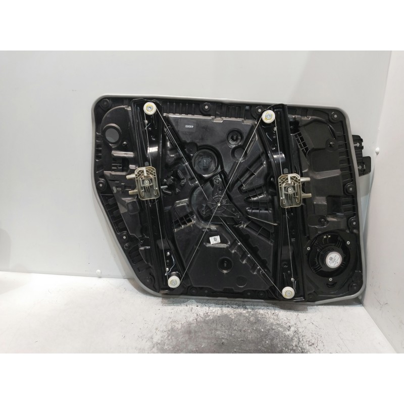 Recambio de elevalunas delantero derecho para mercedes clase b (w247) b 200 d referencia OEM IAM A1775409610 A2478201402 5P