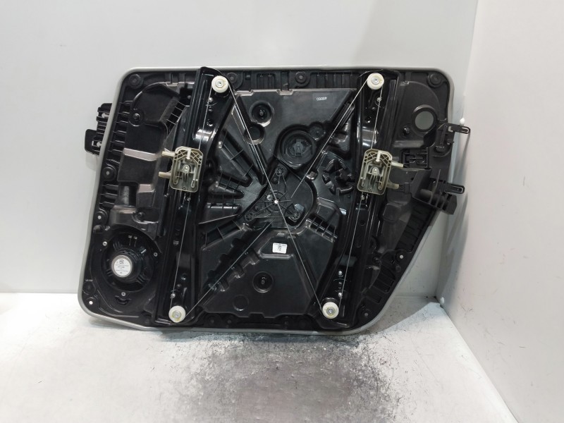 Recambio de elevalunas delantero izquierdo para mercedes clase b (w247) b 200 d referencia OEM IAM A2478201402 A1775409610 5P