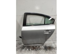 Recambio de puerta trasera izquierda para toyota avensis (t27) 2.0 d-4d cat referencia OEM IAM   