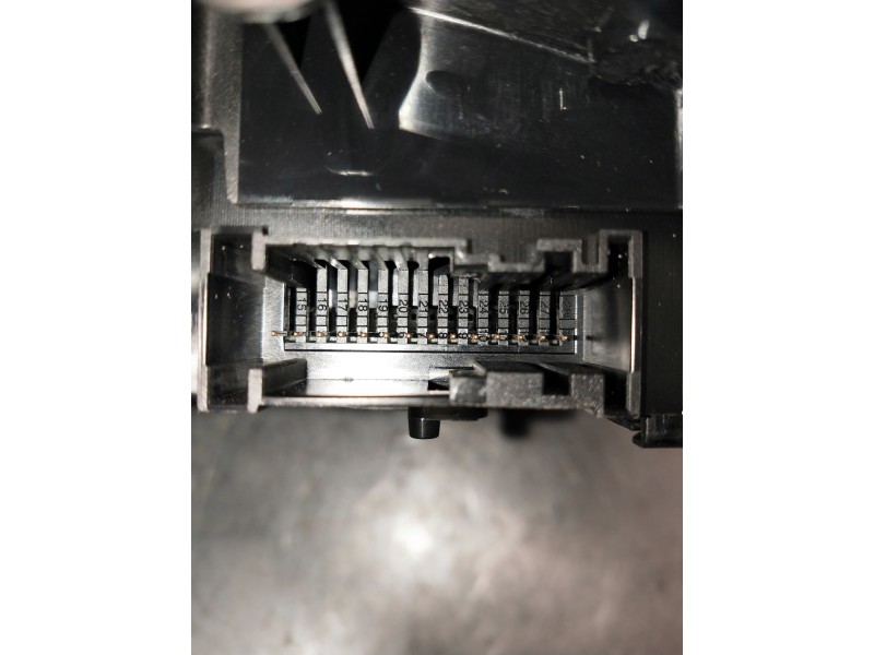 Recambio de luz interior para mercedes clase b (w247) b 200 d referencia OEM IAM A0009001919  