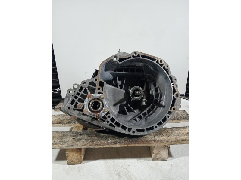 Recambio de caja cambios para chevrolet aveo referencia OEM IAM BSW3944 SY020893 5V