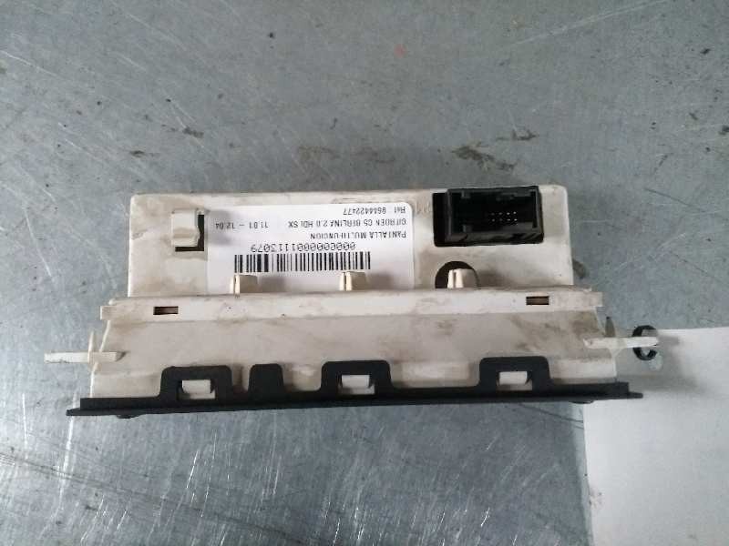 Recambio de pantalla multifuncion para citroen c5 berlina 2.0 hdi sx referencia OEM IAM 9644422477 216672023 