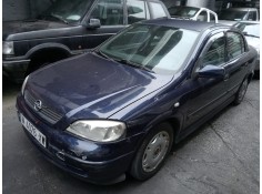 opel astra g berlina del año 1999