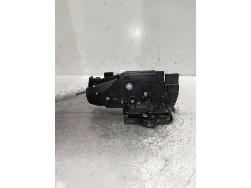 Recambio de motor cierre centralizado delantero izquierdo para mercedes clase b (w247) b 200 d referencia OEM IAM A0997202302 A1