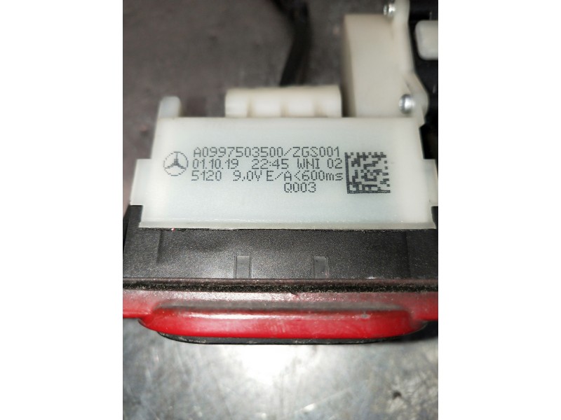 Recambio de motor cierre centralizado porton para mercedes clase b (w247) b 200 d referencia OEM IAM A0997503500 CAMARA PORTON 5