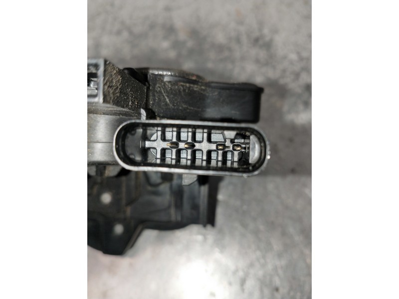 Recambio de motor cierre centralizado trasero izquierdo para mercedes clase b (w247) b 200 d referencia OEM IAM A0997302701 A177