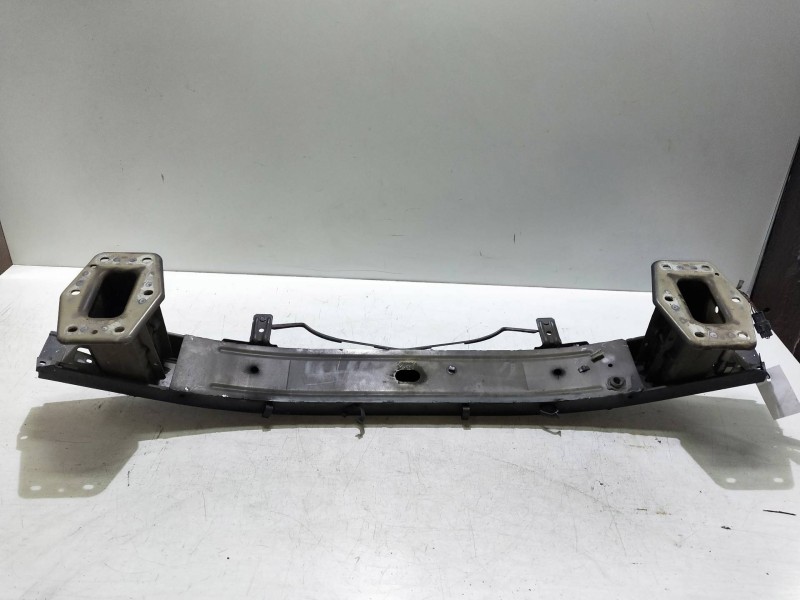 Recambio de refuerzo paragolpes delantero para lancia thesis (115) 3.0 v6 24v cae emblema referencia OEM IAM   