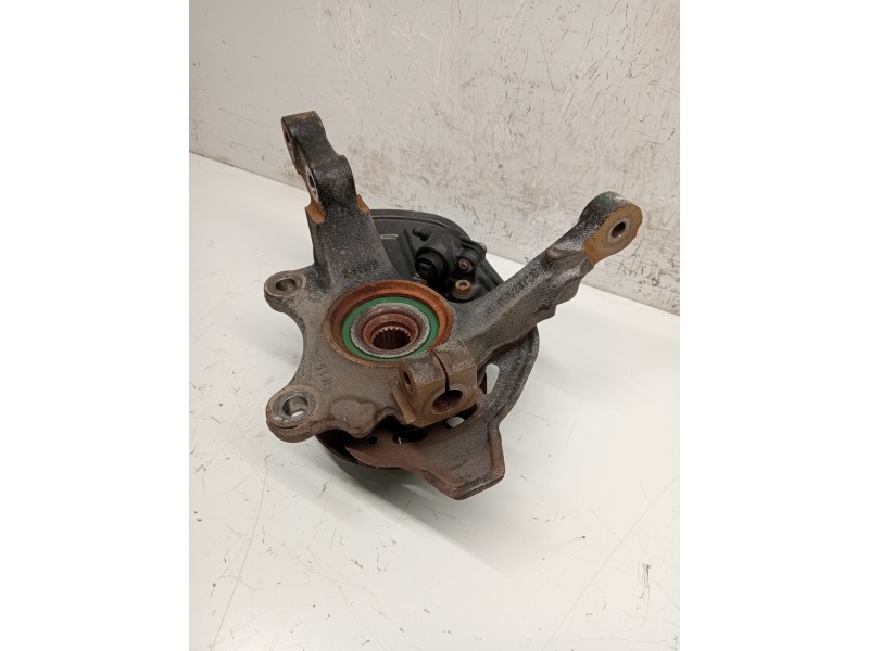 Recambio de mangueta delantera derecha para opel meriva referencia OEM IAM   