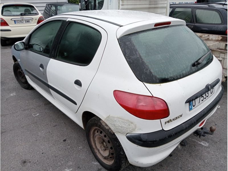 peugeot 206 berlina del año 1999