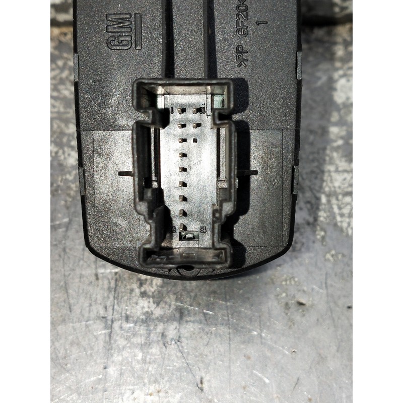 Recambio de mando elevalunas delantero izquierdo para opel corsa d cosmo referencia OEM IAM 13258521AA 31562531 