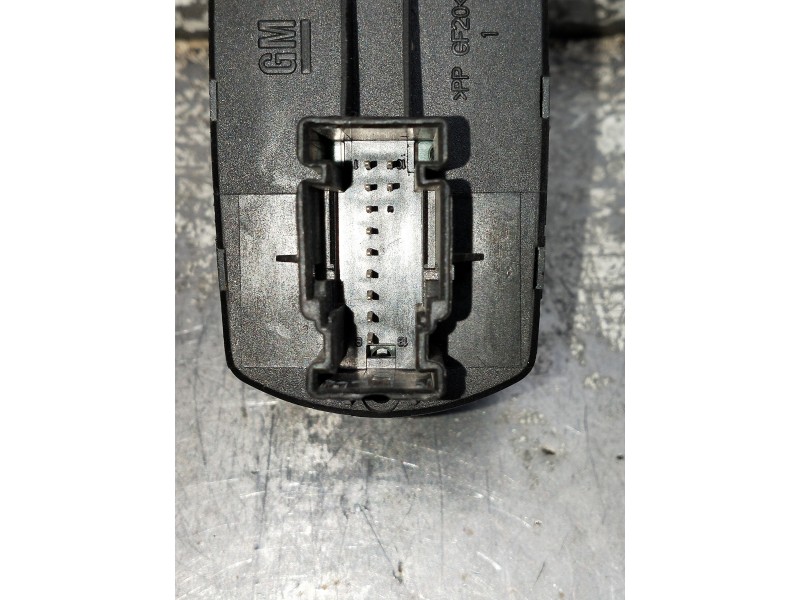 Recambio de mando elevalunas delantero izquierdo para opel corsa d cosmo referencia OEM IAM 13258521AA 31562531 