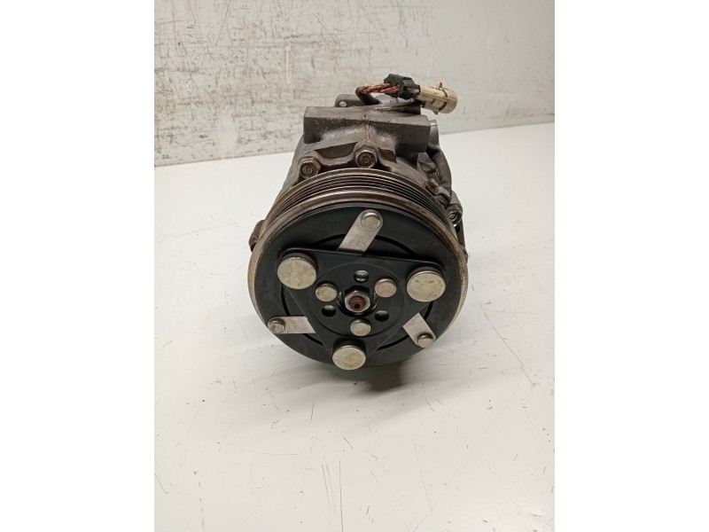 Recambio de compresor aire acondicionado para opel meriva referencia OEM IAM SD6V101513F 13197538 