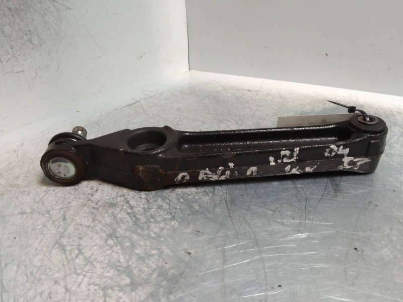 Recambio de brazo suspension inferior delantero izquierdo para opel agila 1.2 16v cat (z 12 xe / lw4) referencia OEM IAM   