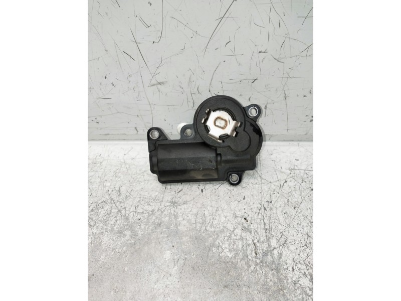 Recambio de caja mariposa para mercedes clase b (w247) b 200 d referencia OEM IAM A2139068601 19267145225 