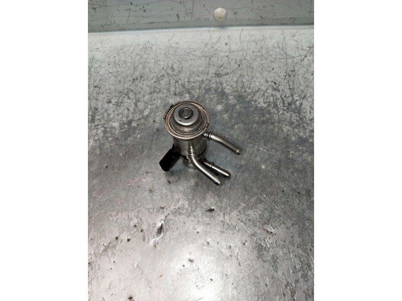 Recambio de inyector para mercedes clase b (w247) b 200 d referencia OEM IAM   INYECTOR ADBLUE