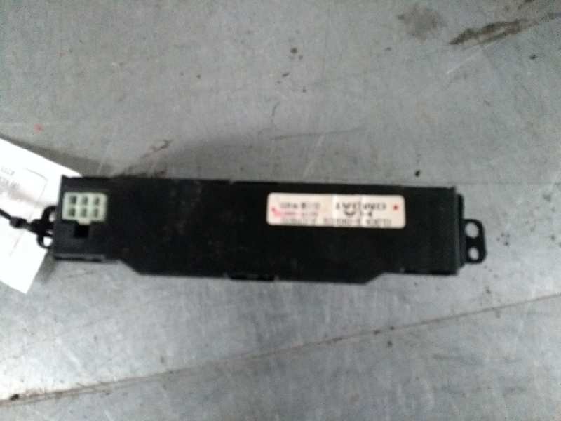 Recambio de pantalla multifuncion para chevrolet nubira wagon 1.8 cat referencia OEM IAM 96400020  