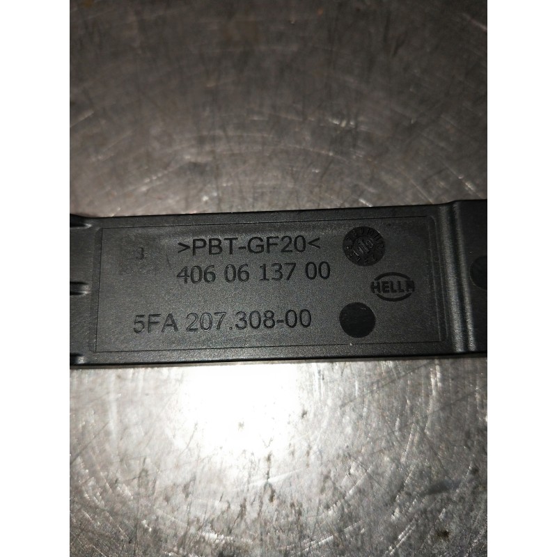 Recambio de modulo electronico para mercedes clase b (w247) b 200 d referencia OEM IAM A1679054700 032AA03903 4030613700 ANTENA